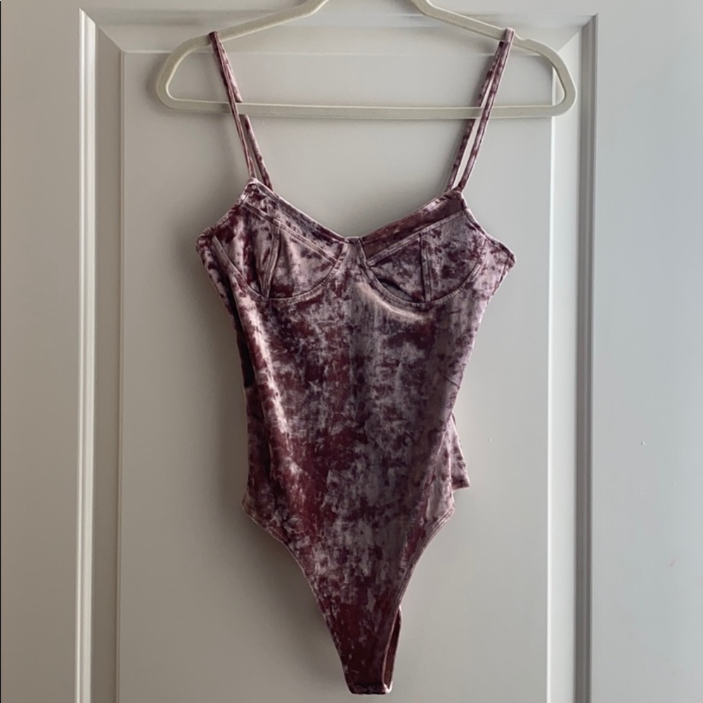 Pink velvet bodysuit Sz-S